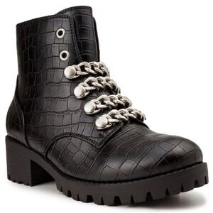 Nib Sugar Obvi Faux Leather Chain Combat Lace Up Boots